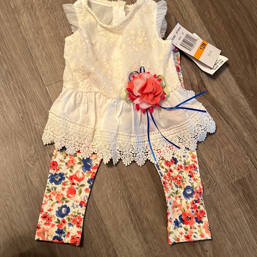 NWT! Adorable baby girl summer set!